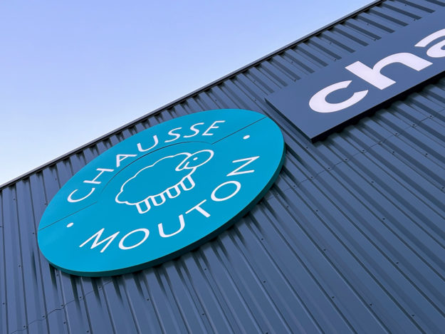 FARGEOT - ENSEIGNE LUMINEUSE - CHAUSSE MOUTON zoom1