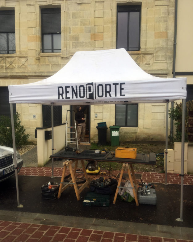 RENOPORTE-FLOCAGE MARQUAGE TRANSFERT BARNUM TENTE